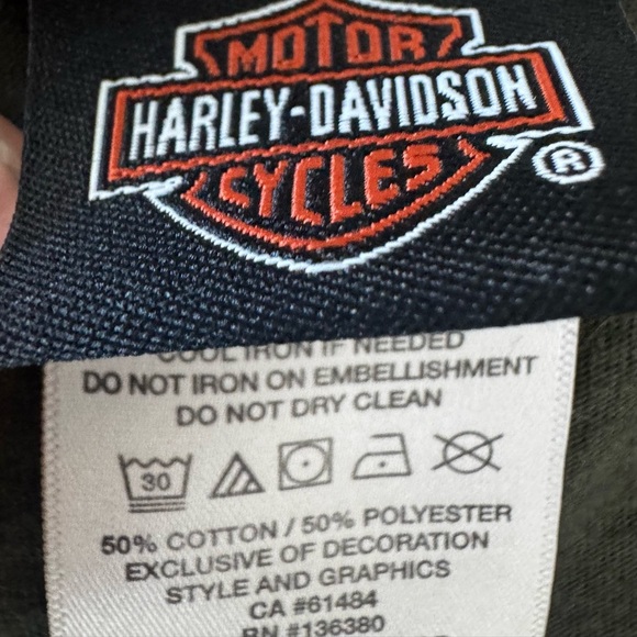 2019 Harley-Davidson “Genuine Quality” Graphic Cropped Tee Small grunge biker - Picture 5 of 5